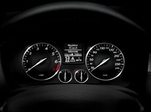 carscoop_laguna08_5.jpg