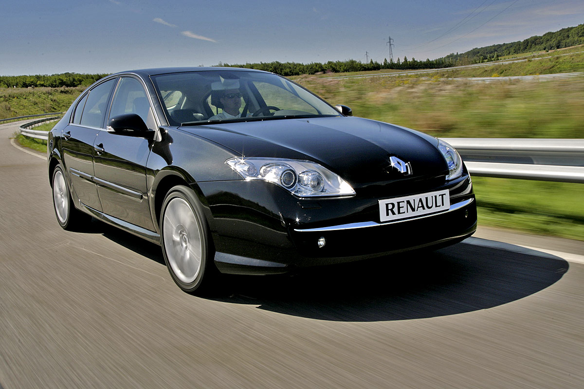 Renault_Laguna_001.jpg
